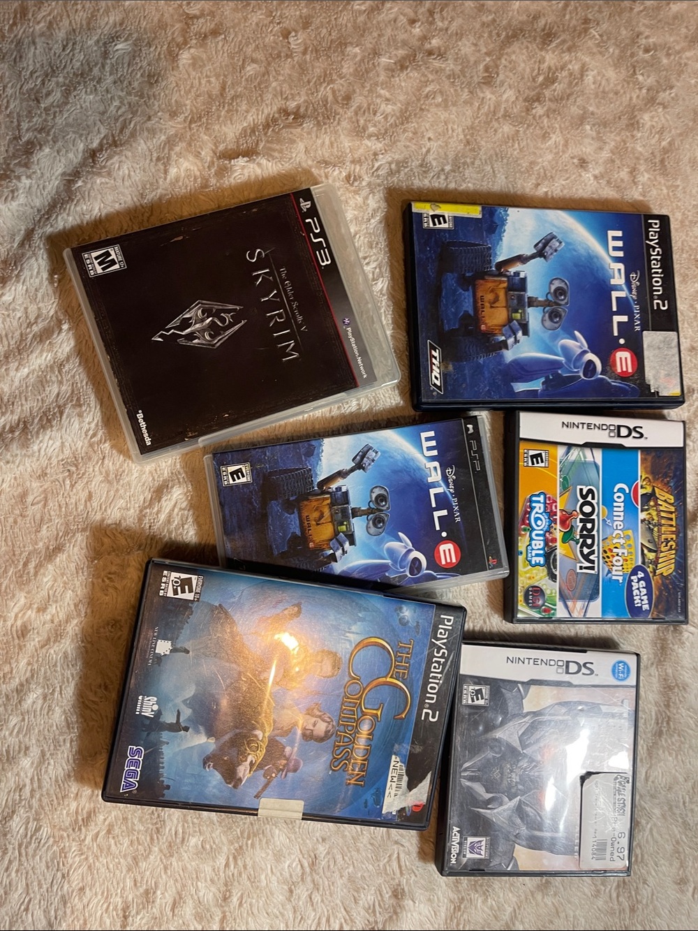 Nintendo, DS cases and instruction books only